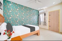 Collection O Whitefield Railway Station Kadugudi Whitefield