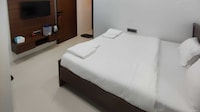 Hotel O Madhuban Colony Wakad