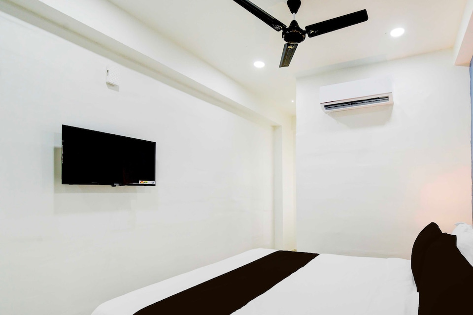 Collection O Nagole Near Mini Shilparamam Saka Arcade, LB Nagar-Uppal, Hyderabad