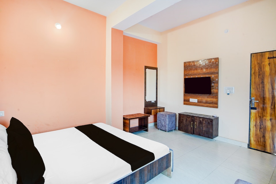 Hotel O Blue Berry, Jabalpur, Jabalpur