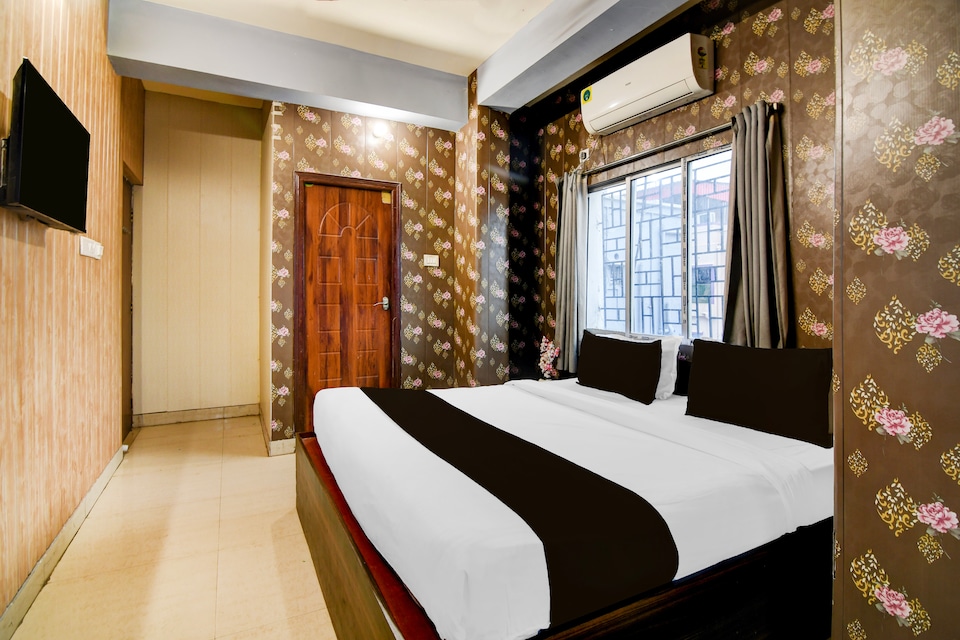 Hotel O Plaza 2.0, Howrah Kolkata, Kolkata