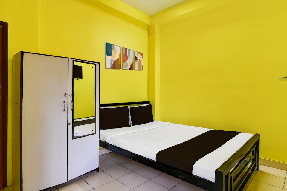 Hotel O Jadavpur Atithi Guest House, Gariahat Kolkata, Kolkata