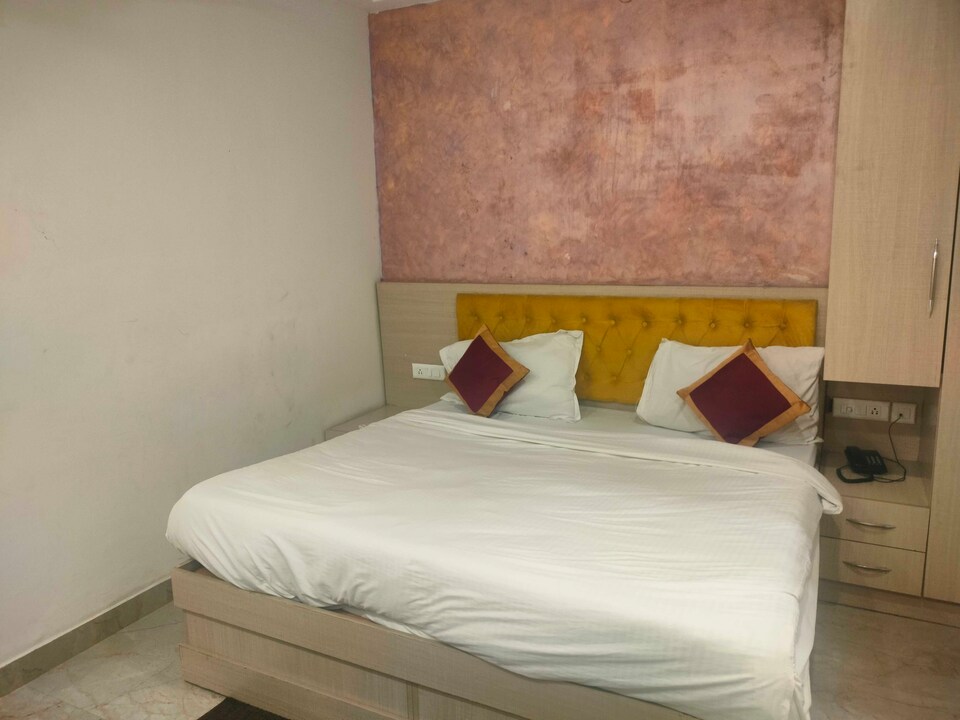 Collection O Sukhmani Medical College Ambience Tower, Cluster Chandigarh, Chandigarh