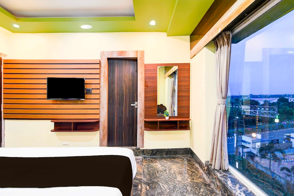 Collection O AIIMS Kalyani, Sealdah Kolkata, Kolkata