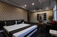 Collection O AIIMS Kolkata Tanishq Inn