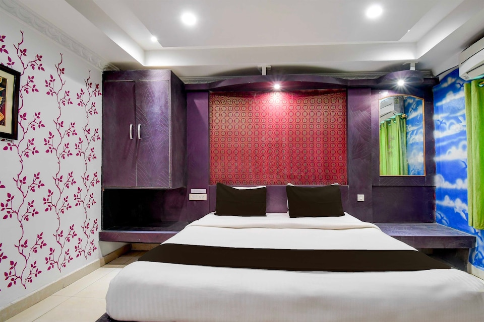 Hotel O Tamando Jagannath Temple Hotel Blue Royal, Khandagiri Bhubaneswar, Bhubaneswar