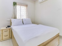 [Day Stay - 12 Hrs Slot : 8 AM to 8 PM] Collection O Yanam Beach TNR Residency