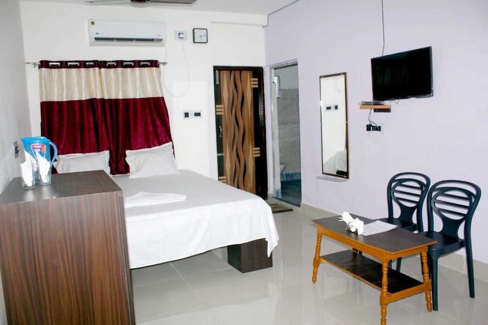 Collection O Bolpur Jambuni Bus Terminal, Shantiniketan, Shantiniketan