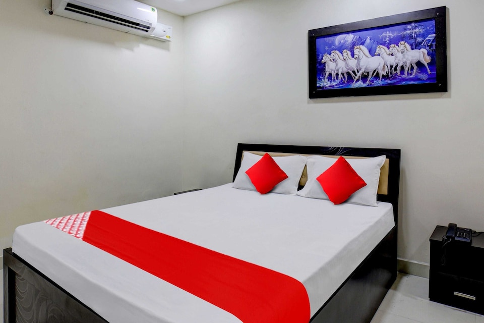 Collection O Kurnool Bus Stand RR Residency, Kurnool, Kurnool