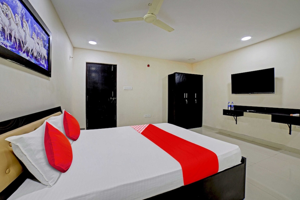 Collection O Kurnool Bus Stand RR Residency, Kurnool, Kurnool