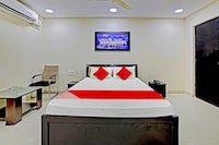 Collection O Kurnool Bus Stand RR Residency