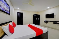 Collection O Kurnool Bus Stand RR Residency