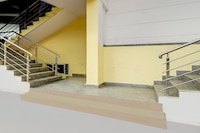 Collection O Bangalore Chikka Banavara Bus Station