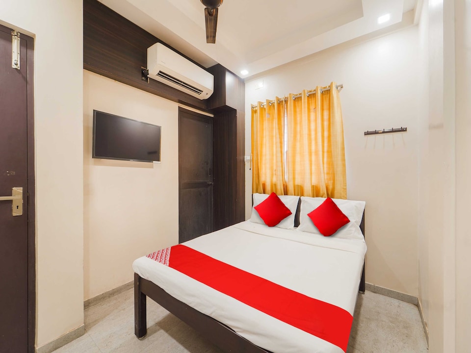 Collection O Thousand Lights Metro Station, Chepauk Chennai, Chennai