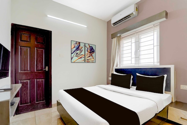 Collection O Ondipudur Bus Terminal New Paradise Inn
