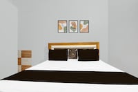 SPOT ON J D Restaurant and Hotel 