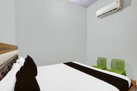 SPOT ON J D Restaurant and Hotel 