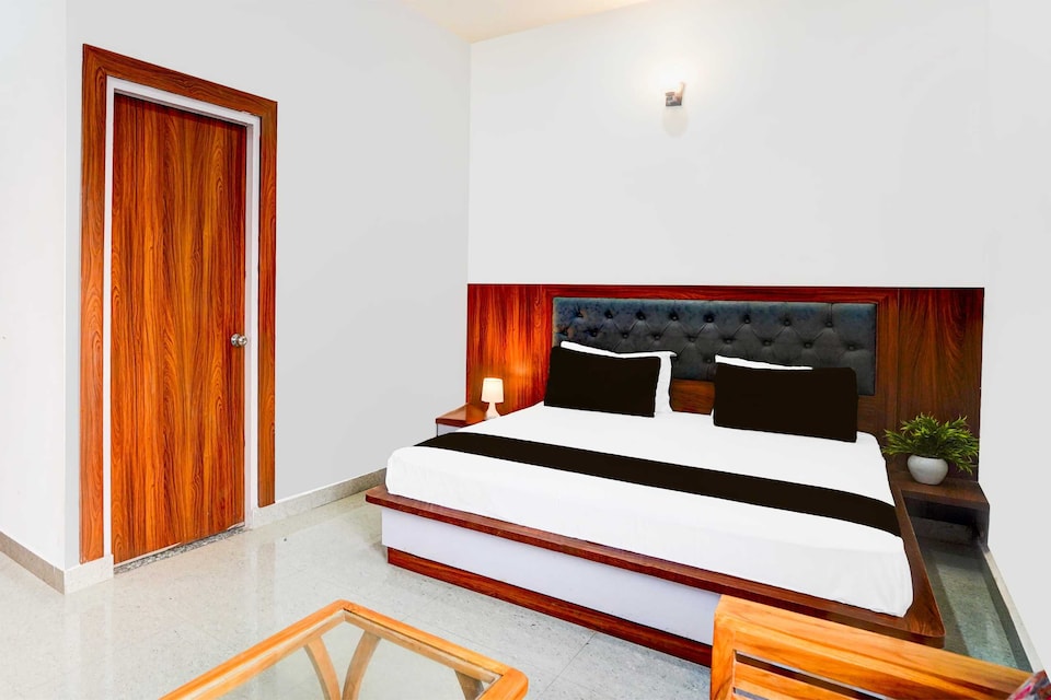 Hotel O Mahipalpur Near Road no. 6, Airport Delhi, Delhi Transit