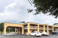 Deerfield Inn By Capital O Blytheville AR I55