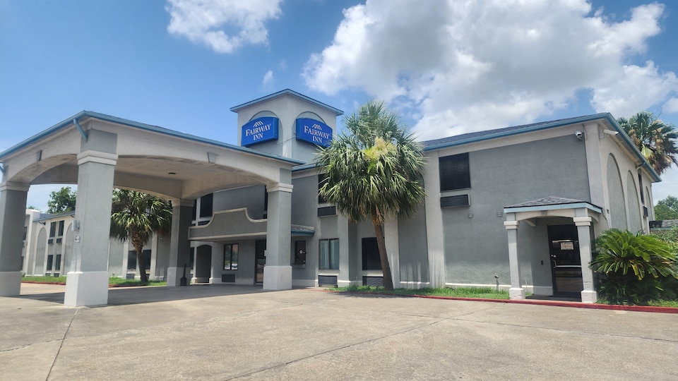 Capital O Fairway Inn - Baytown La Porte TX,  Laporte, TX, Laporte, TX