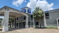 Capital O Fairway Inn - Baytown La Porte TX