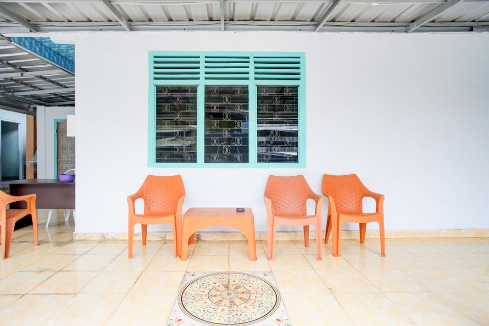 Hotel O Al Barokah Embun Kostel Syariah, Palembang, Palembang