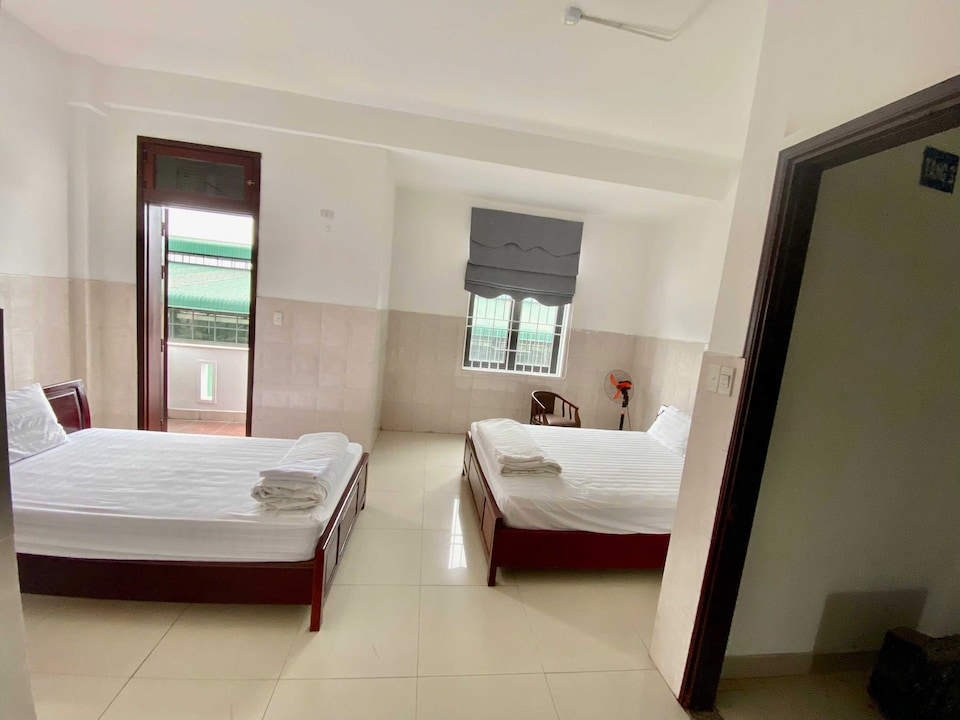 OYO 1296 PHÚ LỘC XUÂN HOTEL DANANG, Lien Chieu  Da Nang, Da-Nang