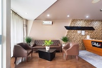 OYO 1297 Hotel Hung Lam