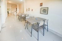 OYO 94669 Hotel Puri Inn Panakkukang Makassar