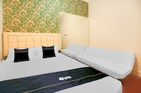 OYO 94669 Hotel Puri Inn Panakkukang Makassar