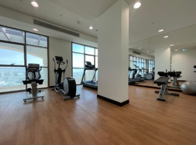 OYO 1563 Home 1 BR With Amazing View Towards Masdar City