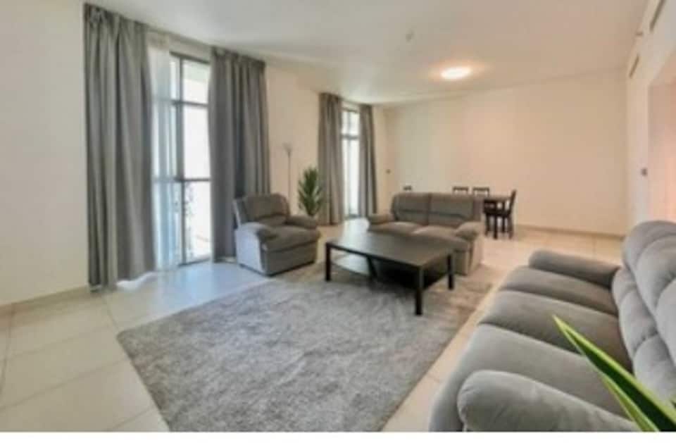 OYO HOME 1564 2 Br With 3 Balconies , Madinat Zayed Abu Dhabi, Abu Dhabi