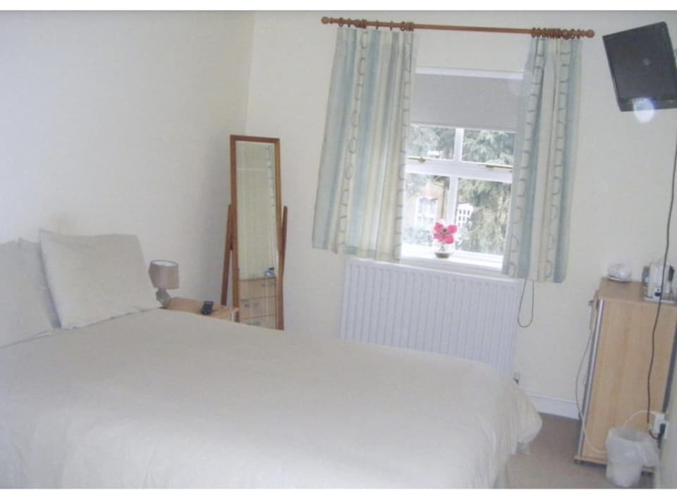 Komegloba Mega room, Manchester, Manchester