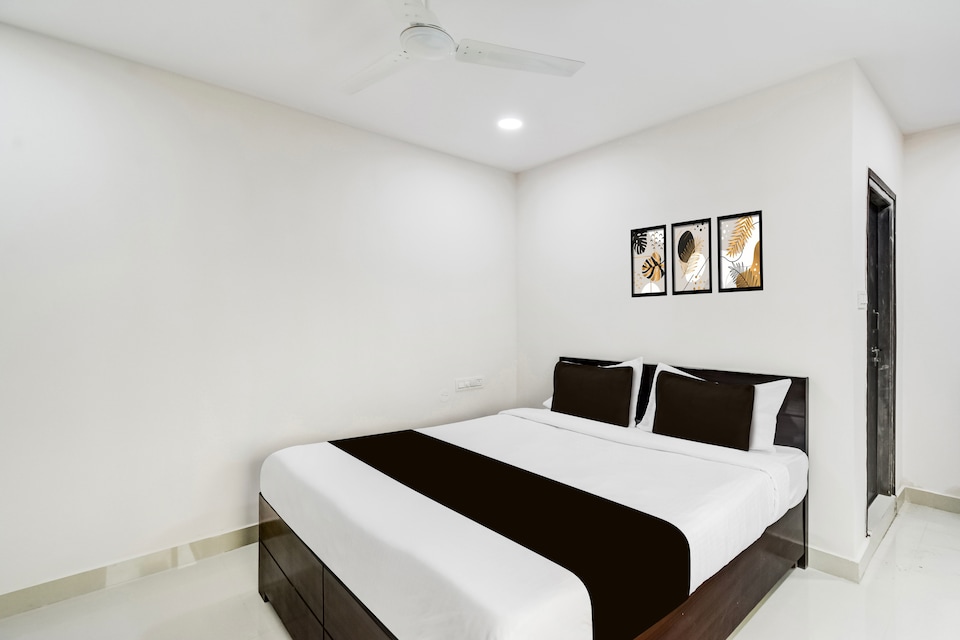 Super Townhouse Golden Temple Manikonda, Gachibowli, Hyderabad