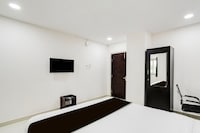 Super Townhouse Golden Temple Manikonda