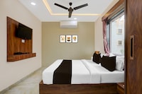 Hotel O Sacred Tree