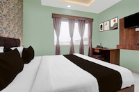 Hotel O Sacred Tree
