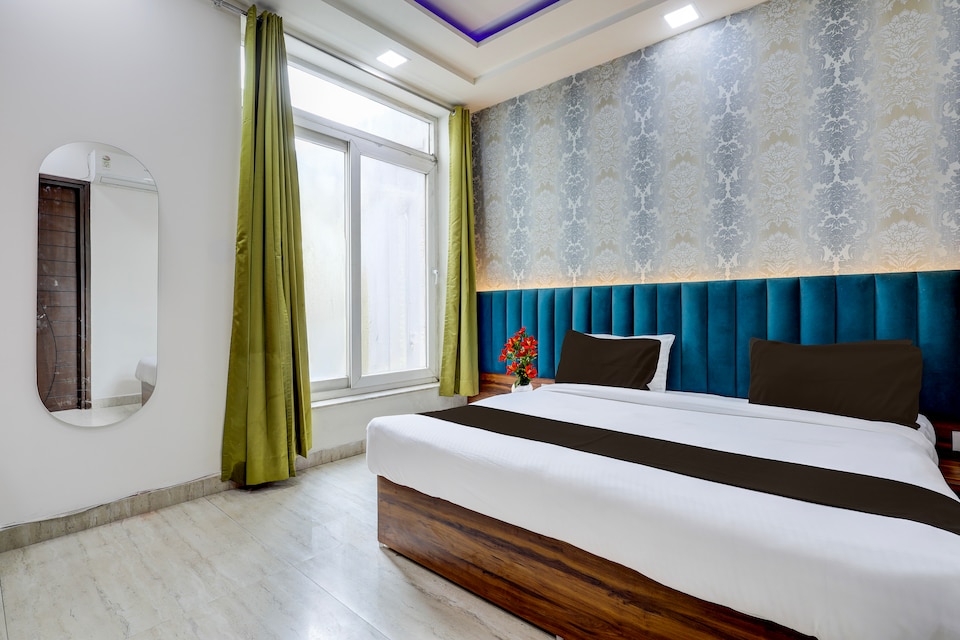 Townhouse Millennium City Centre Metro Station , HUDA CENTRE 1, Gurgaon