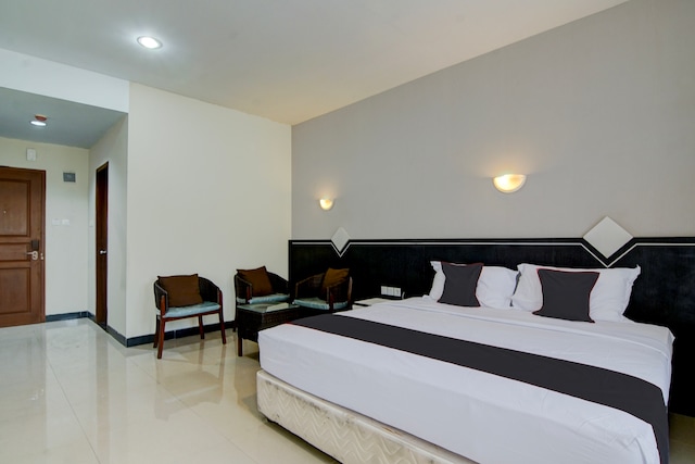 Townhouse Oak Pekanbaru near Mall Pekanbaru formerly Hotel Grand Sahara