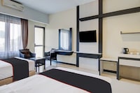 Townhouse Oak Pekanbaru near Mall Pekanbaru formerly Hotel Grand Sahara