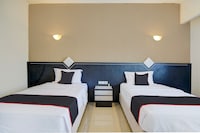 Townhouse Oak Pekanbaru near Mall Pekanbaru formerly Hotel Grand Sahara