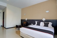 Townhouse Oak Pekanbaru near Mall Pekanbaru formerly Hotel Grand Sahara