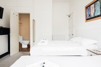 OYO The Lodge Bournemouth