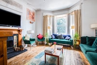 OYO The Lodge Bournemouth