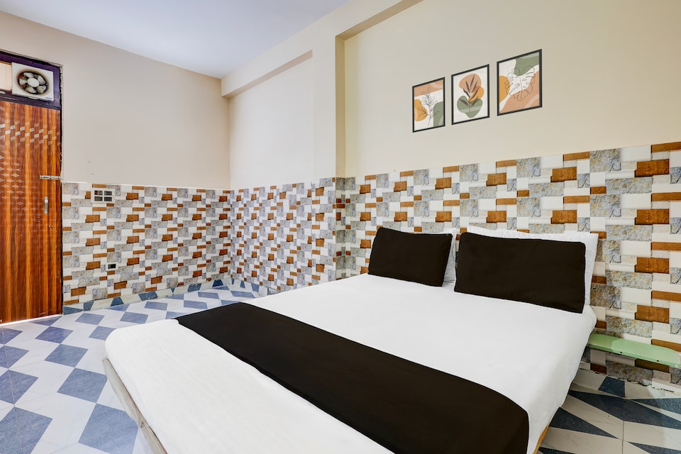 Hotel O Blue Heart Green Guest House, Greater Noida, Noida
