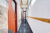 Hotel O Airport Suites