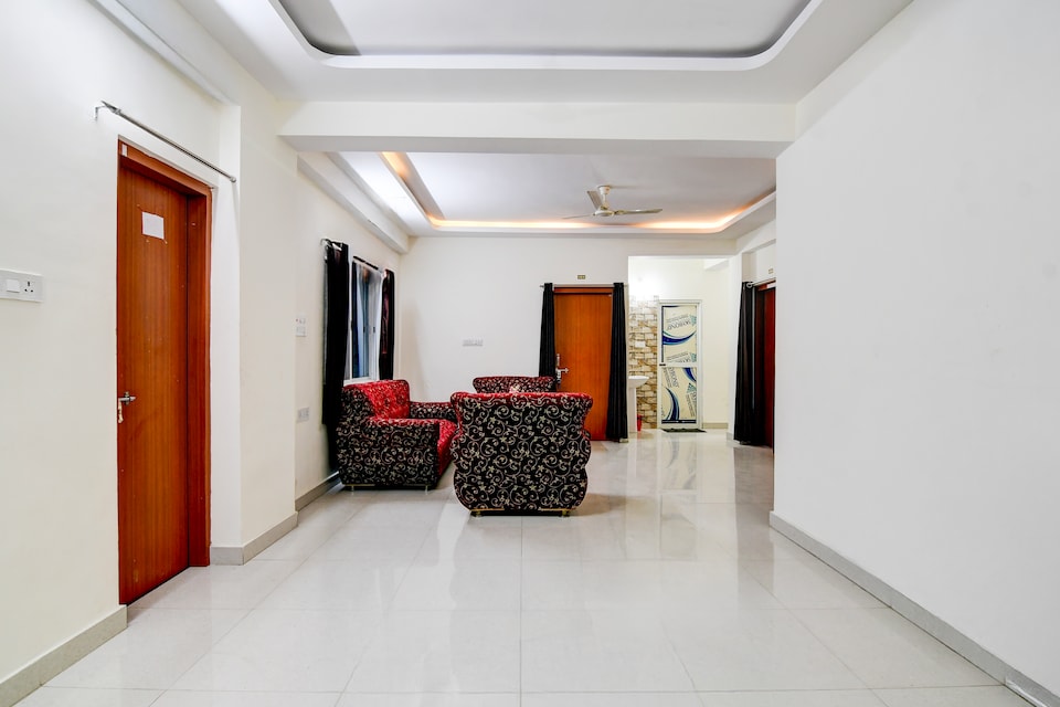 Hotel O M G Garden, Ranchi Airport, Ranchi