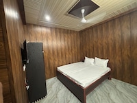 Hotel O Vrishti Residency And Hotels