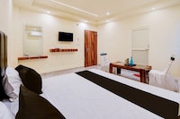 Hotel O Shree Krishna Palace