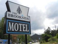 The Brookside Motel by Belvilla Keystone Near Mt.Rushmore